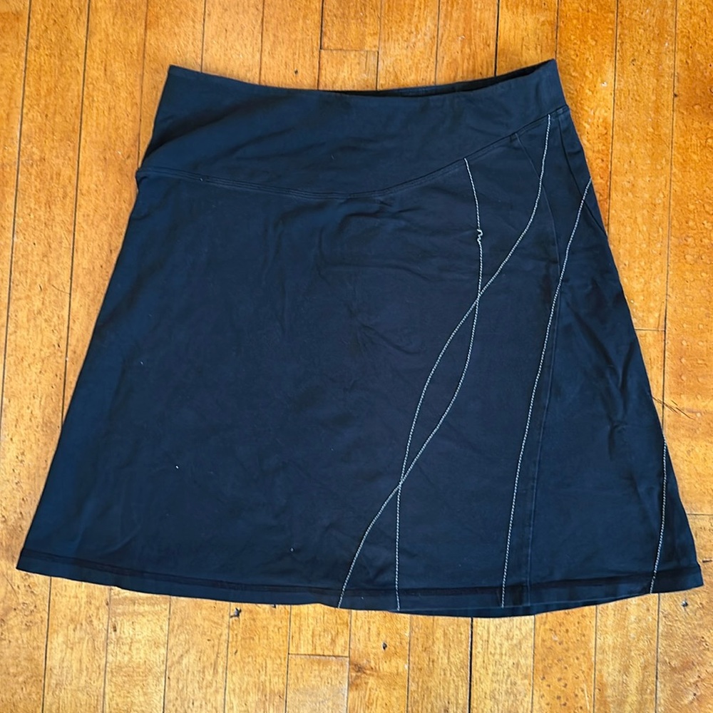 Women’s Mountain Hard Wear Size M